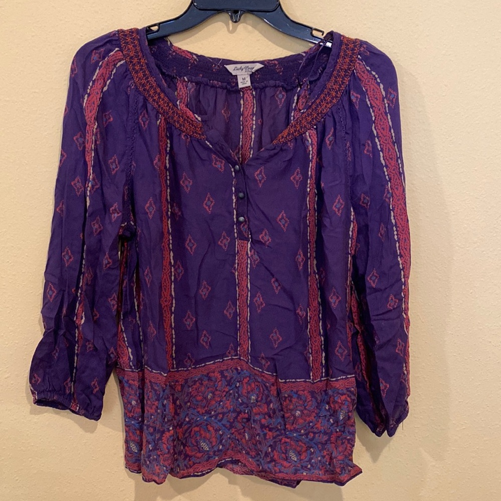 Cute lightweight tunic perfect for summer!